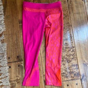 Rare Lululemon Seawheeze 2015 Run Inspire Crop